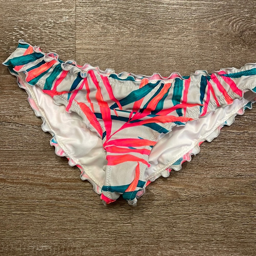 Victoria’s Secret Ruffle bikini